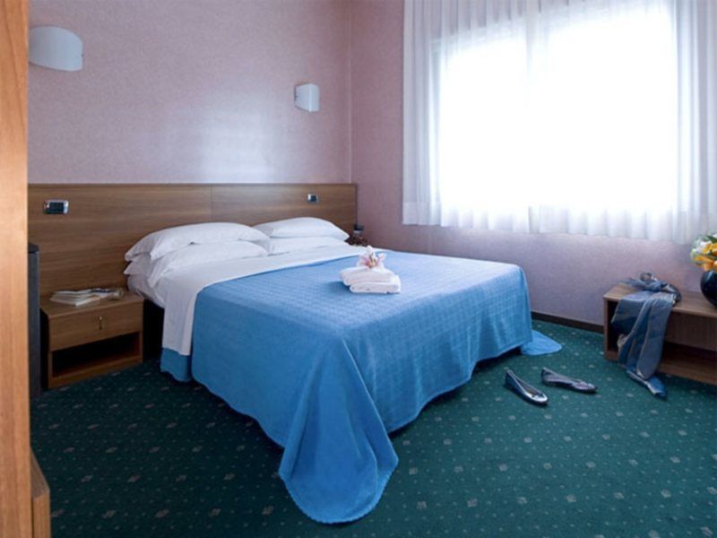 Hotel Nuova Mestre Exterior photo